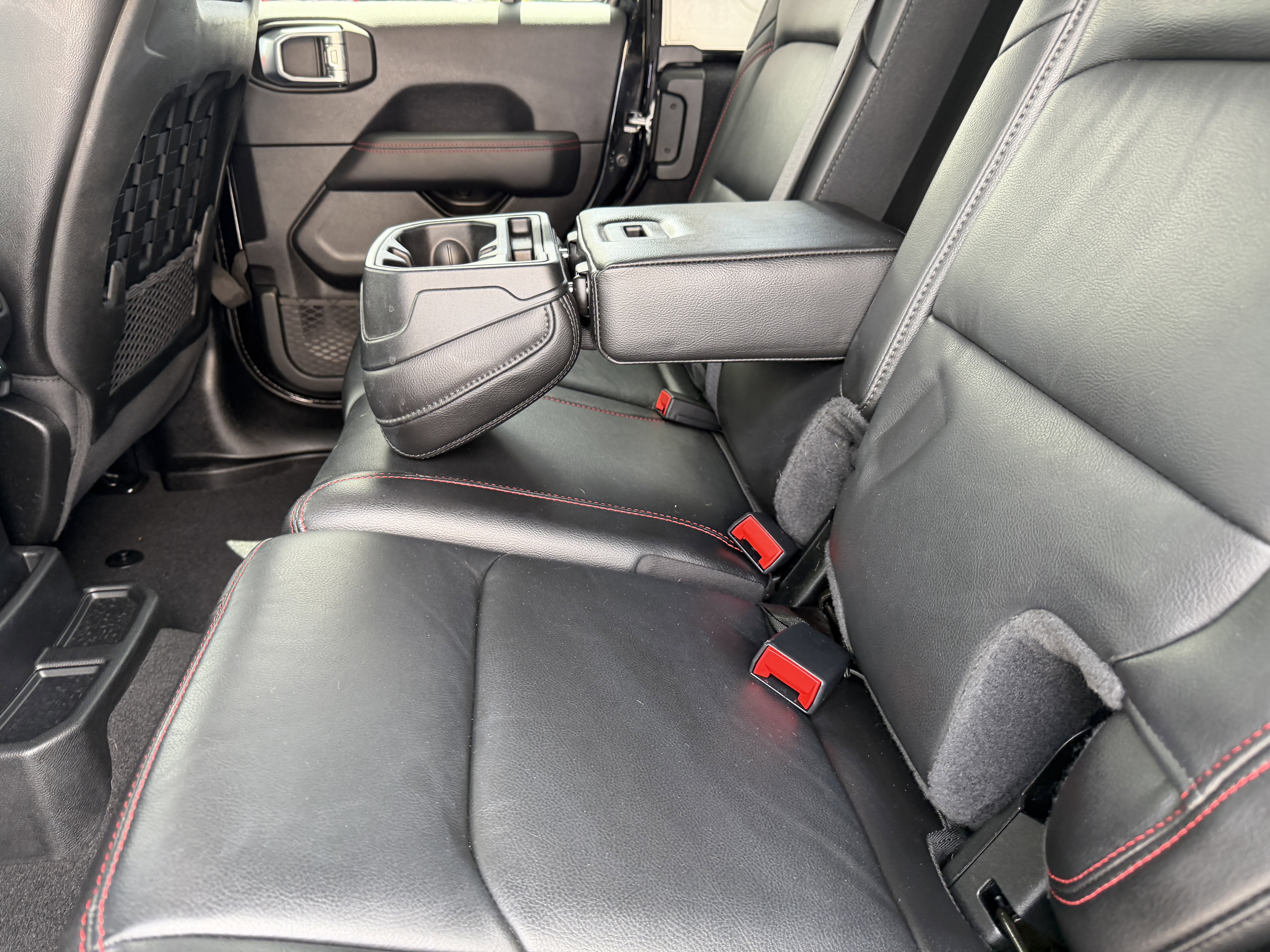 Used 2021 Jeep Wrangler Unlimited Rubicon image 15