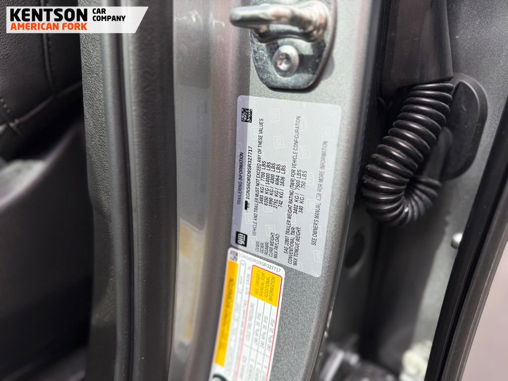 Used 2025 Chevrolet Suburban Z71 AWD/4WD image 43