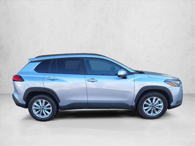 Certified 2024 Toyota Corolla Cross LE image 4