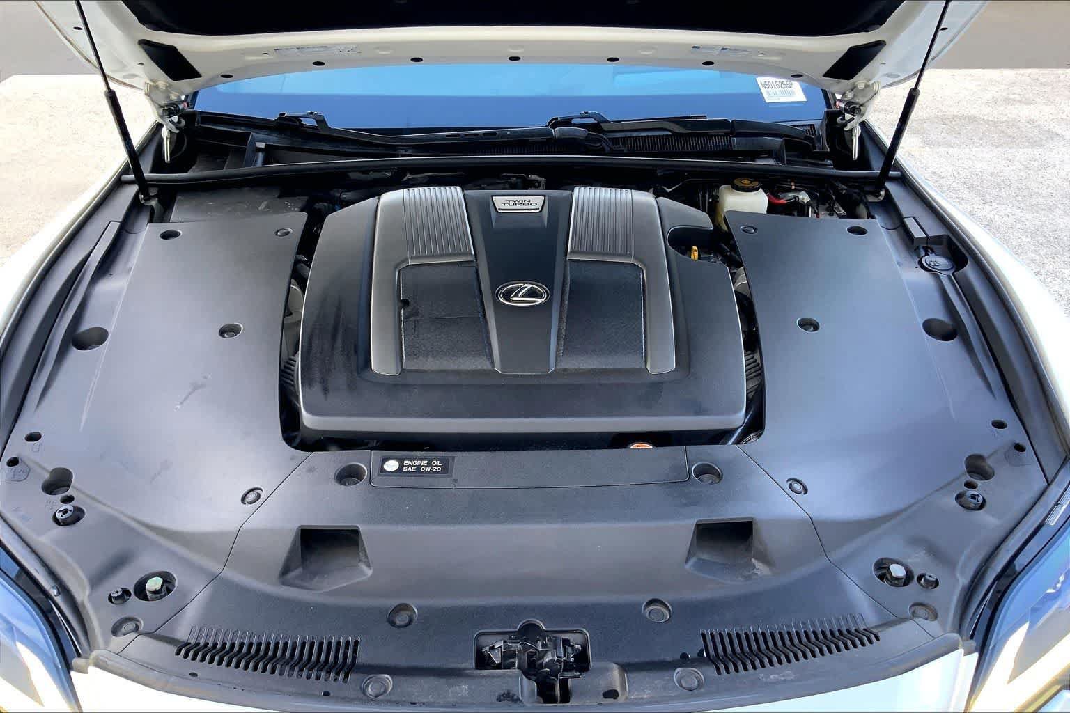 Used 2022 Lexus LS 500 w/ Luxury Package RWD image 9