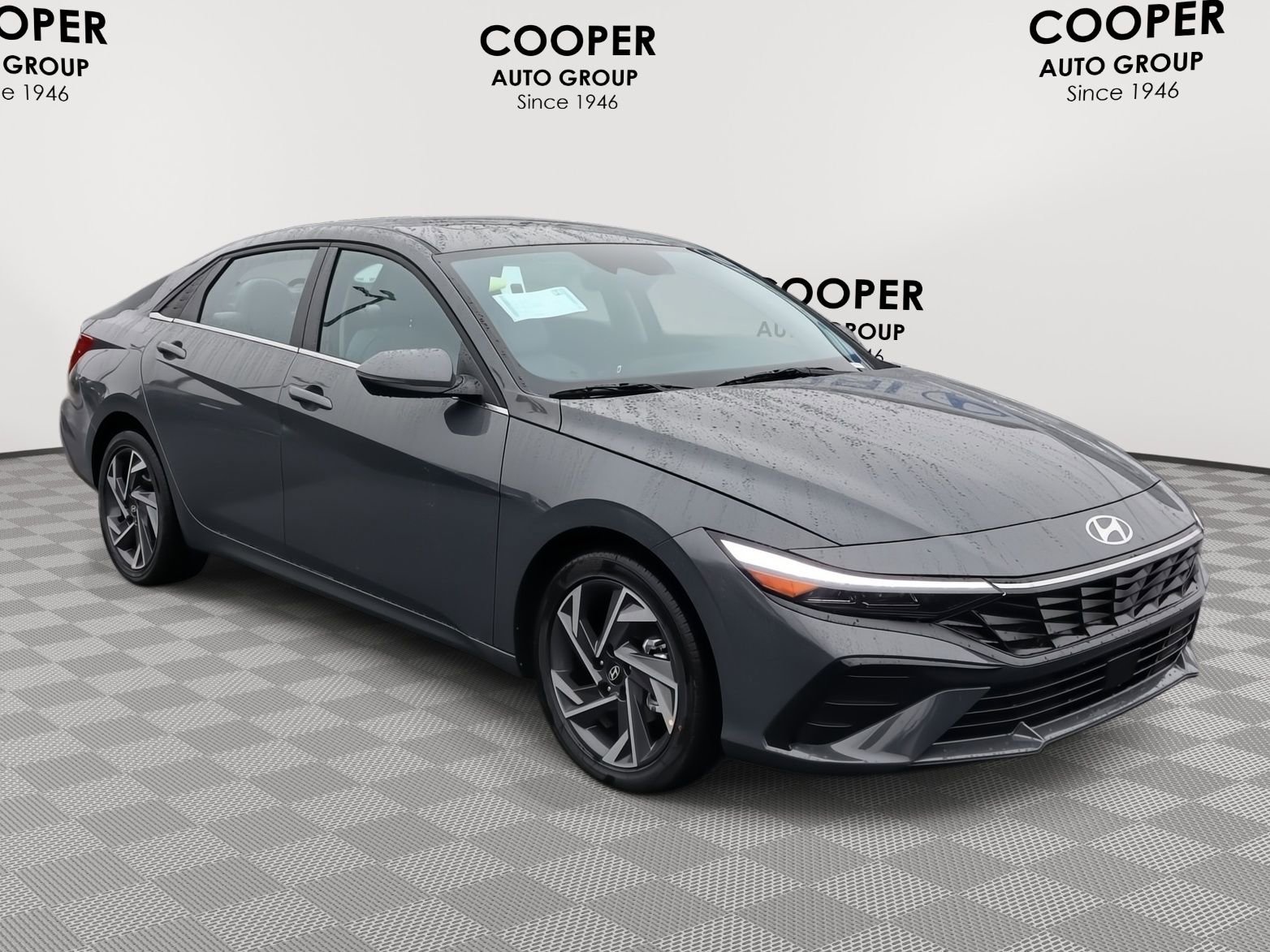 New 2025 Hyundai Elantra Limited