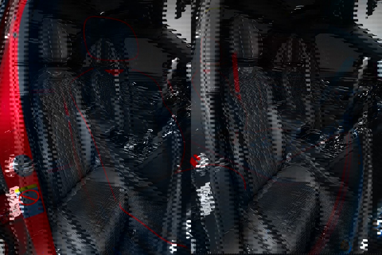 Used 2022 Bentley Flying Spur V8 image 41