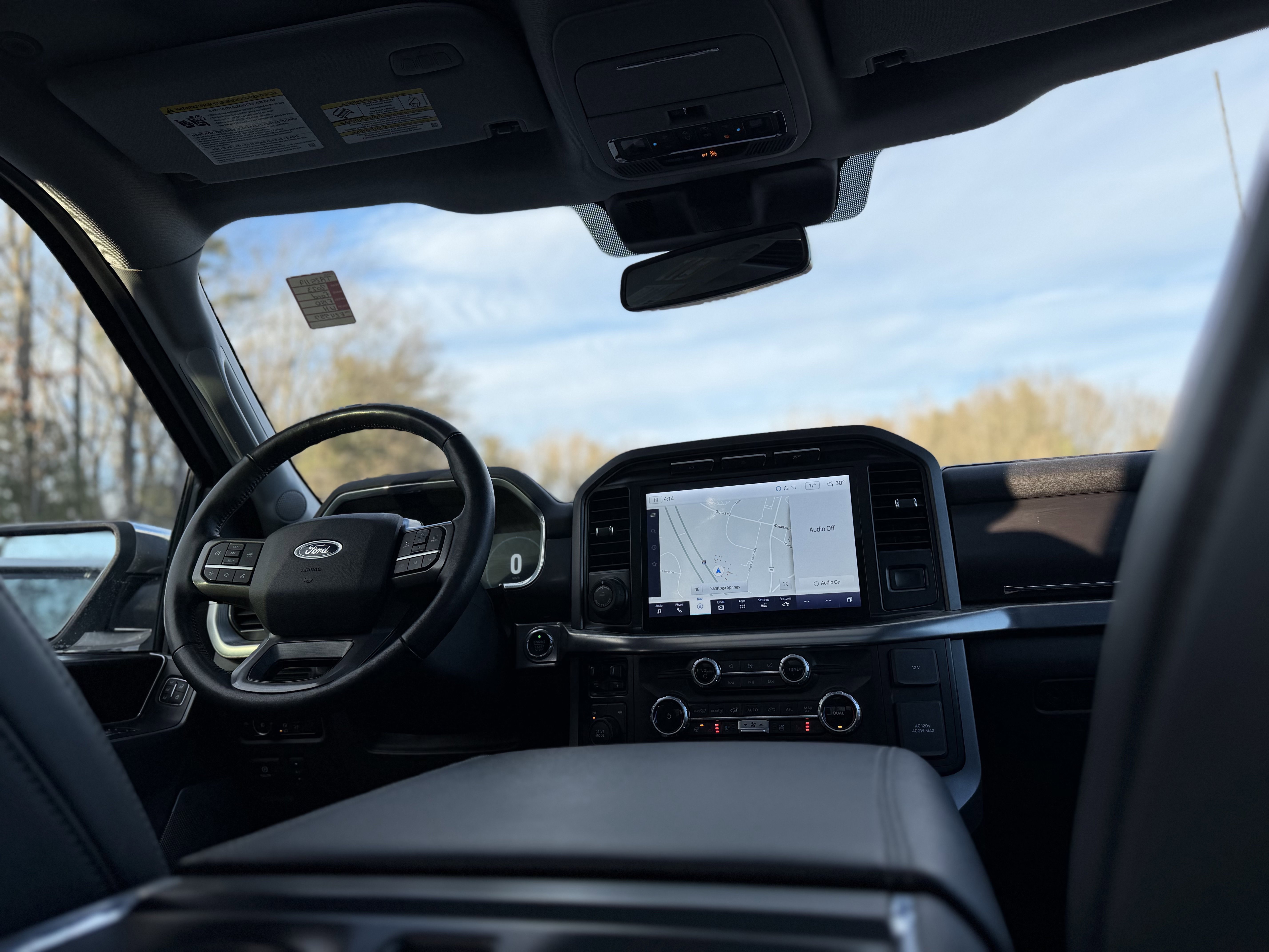 Used 2023 Ford F150 Lariat image 2