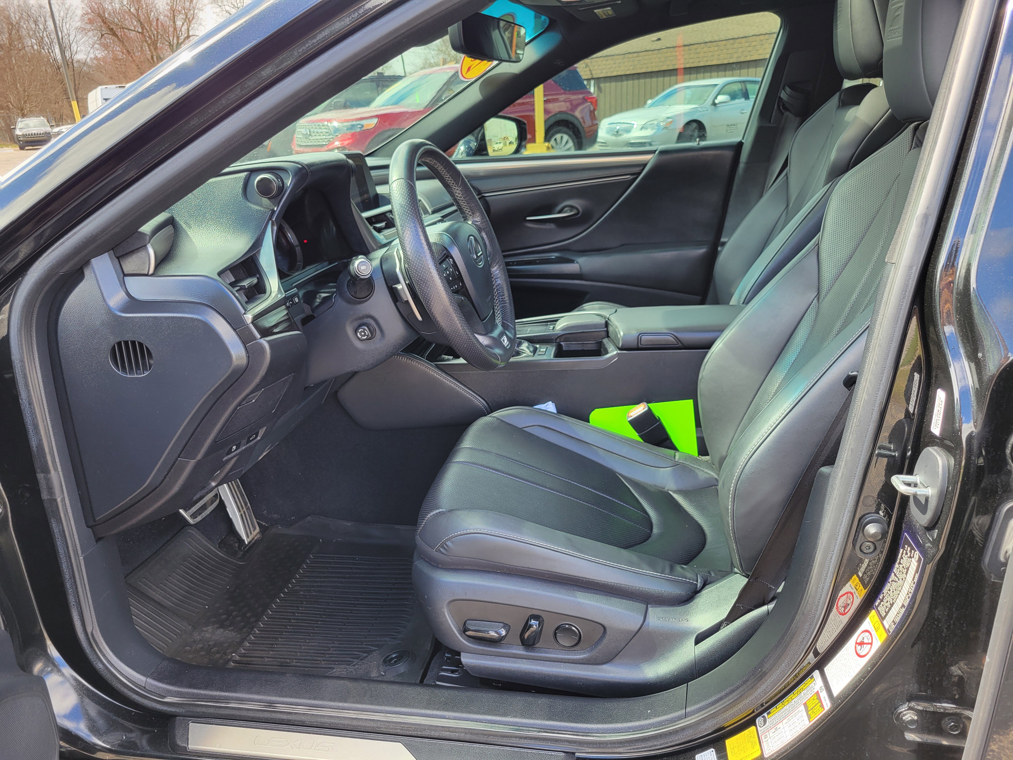 Used 2019 Lexus ES 350 F Sport image 7