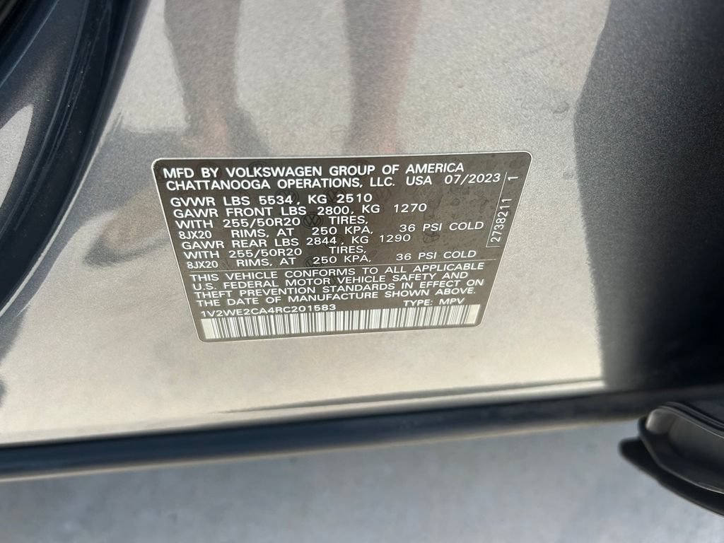 Used 2024 Volkswagen Atlas Cross Sport SE w/ Black Wheel Package FWD image 10