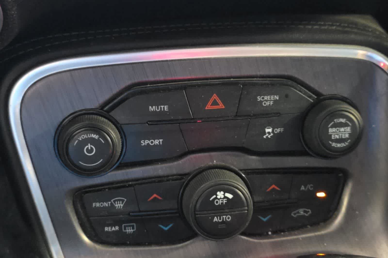 Used 2018 Dodge Challenger SXT w/ Blacktop Package RWD image 21