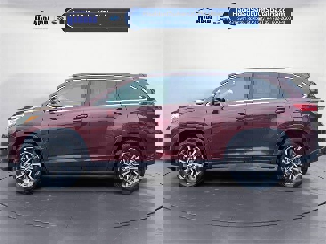 Used 2019 Toyota Highlander XLE image 2