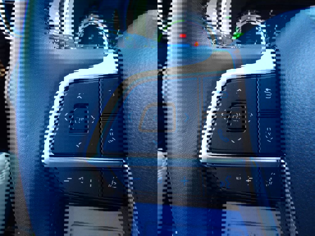 Used 2022 Toyota Highlander XLE image 15