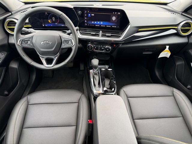 Used 2025 Chevrolet Trax ACTIV w/ Sunroof Package image 10