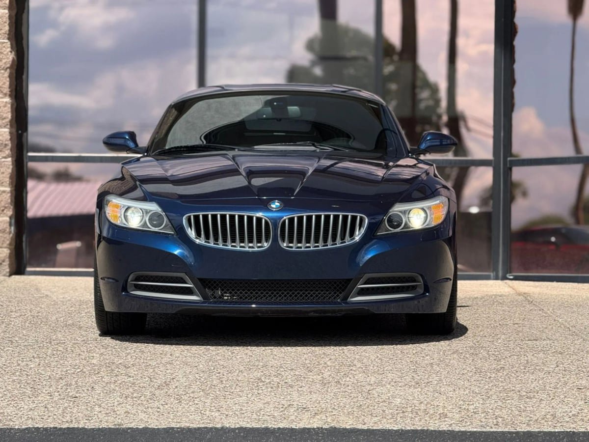 Used 2014 BMW Z4 sDrive35i RWD image 27