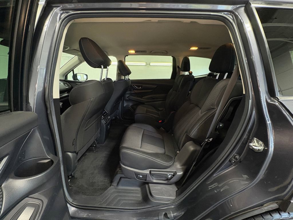 Used 2024 Subaru Ascent Premium w/ Convenience Package image 30