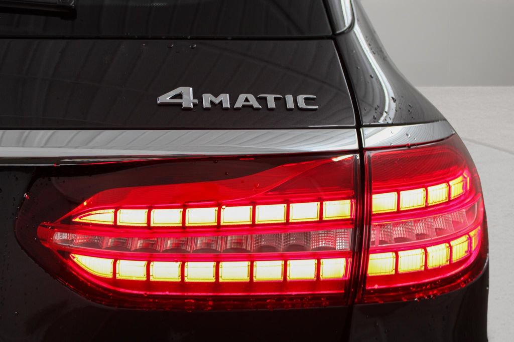 Used 2023 Mercedes-Benz E 450 4MATIC All-Terrain Wagon image 33