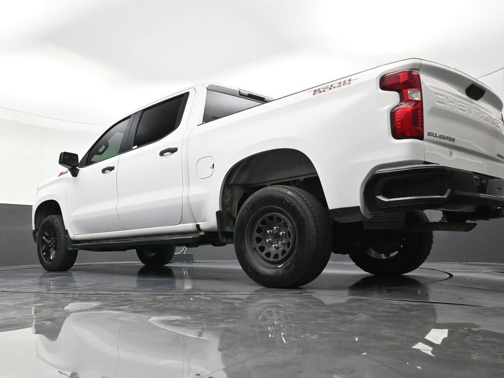 Used 2023 Chevrolet Silverado 1500 Custom Trail Boss AWD/4WD image 21