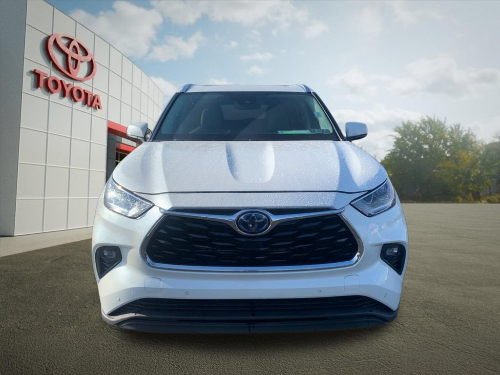 Used 2020 Toyota Highlander Limited AWD/4WD image 8