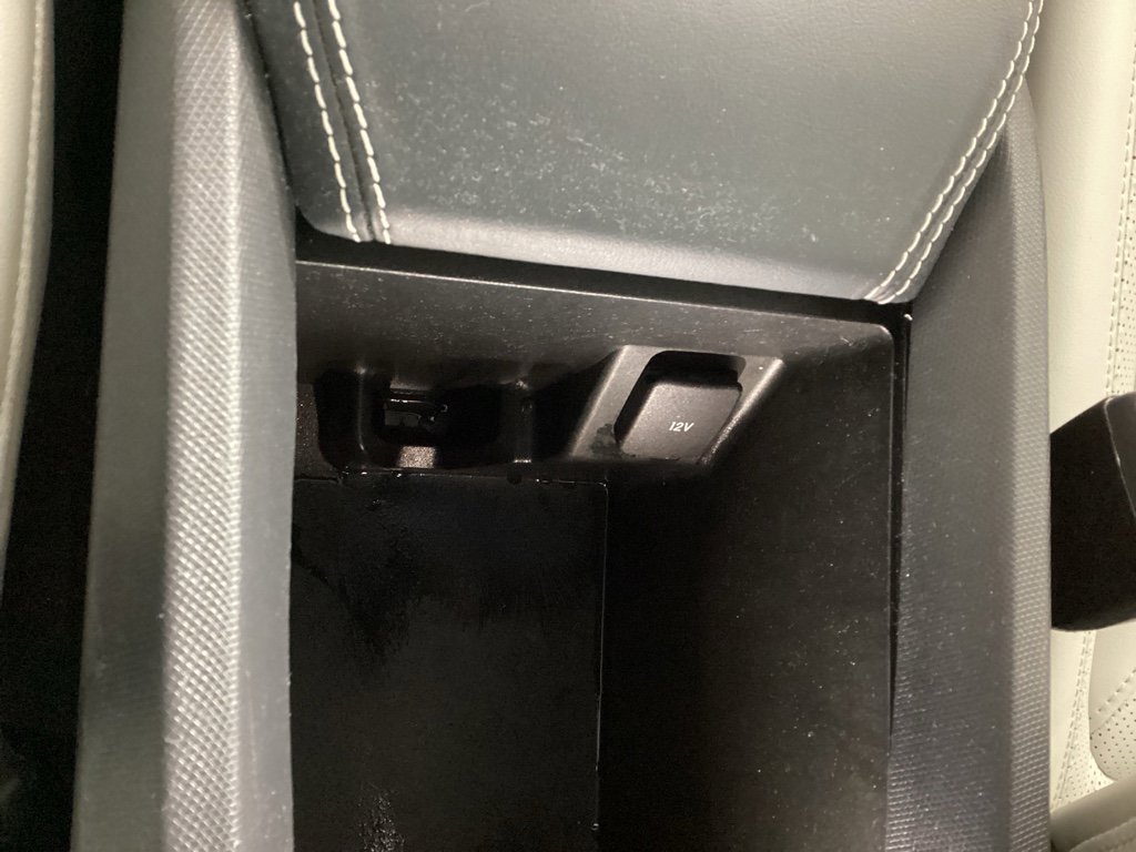 Used 2021 Ford Mustang Mach-E Premium image 32