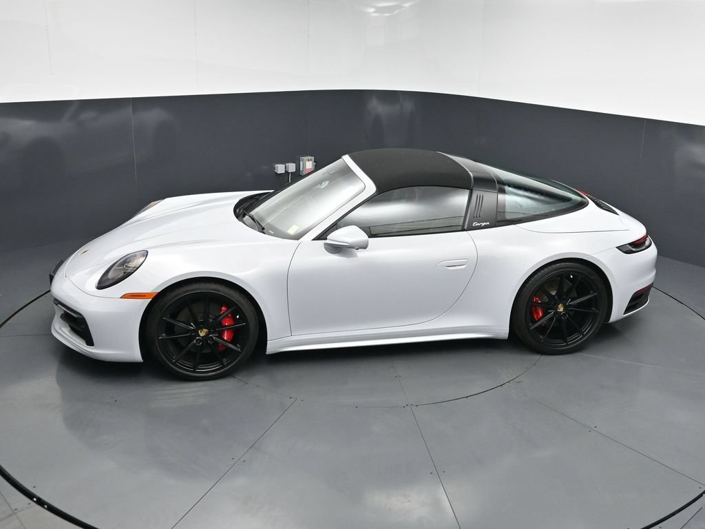 Certified 2024 Porsche 911 Targa 4S w/ Premium Package AWD/4WD image 13