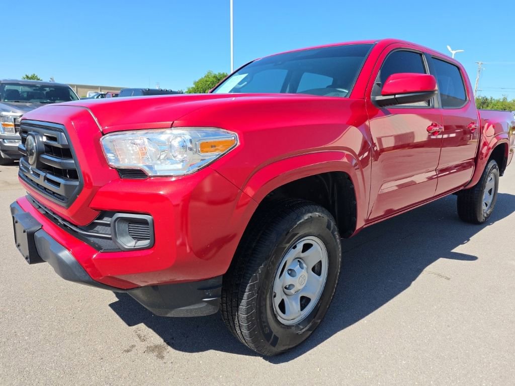 Used 2018 Toyota Tacoma SR w/ SR Convenience Package AWD/4WD image 1