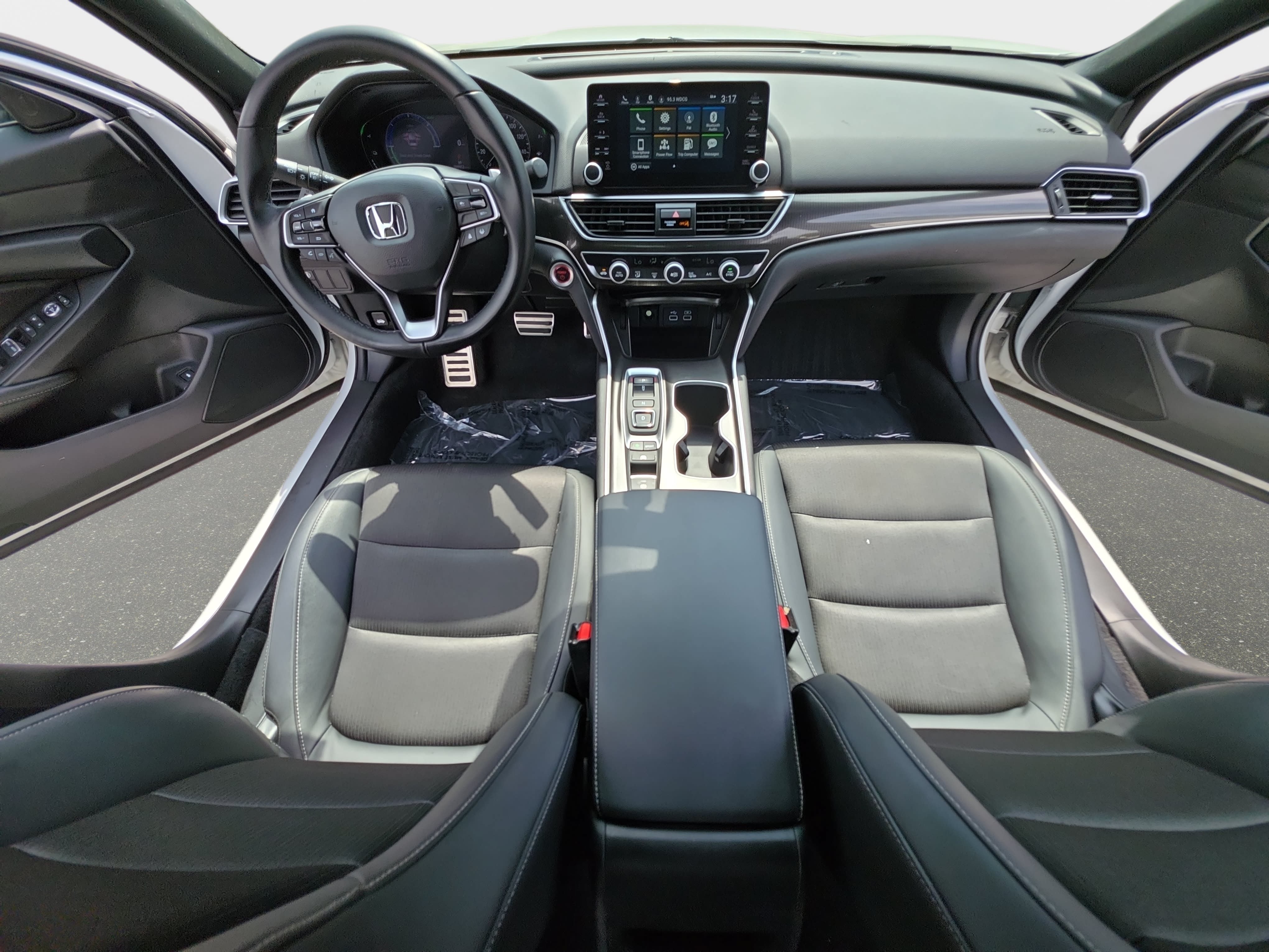 Used 2022 Honda Accord Sport image 9
