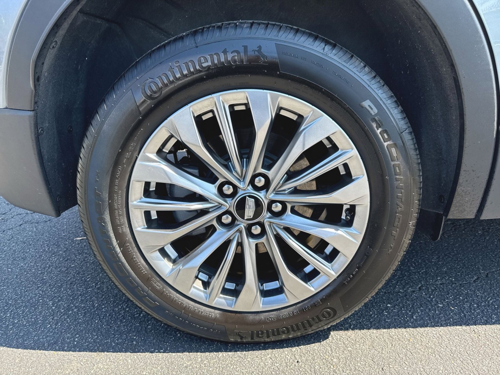Used 2024 Cadillac XT4 Premium Luxury w/ Active Safety Package image 31