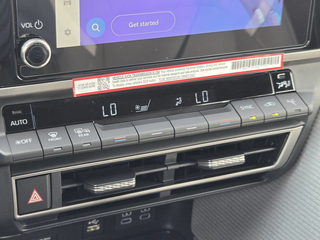Used 2026 Toyota Camry SE FWD image 19