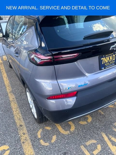 Certified 2023 Chevrolet Bolt EUV LT w/ Comfort Package FWD image 13