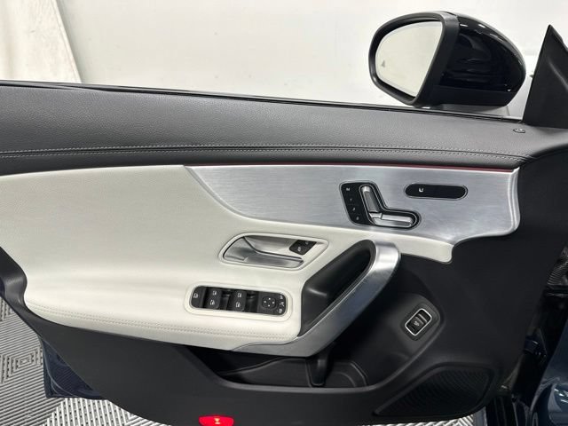 Used 2022 Mercedes-Benz CLA 35 AMG 4MATIC image 15