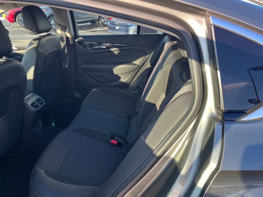 Used 2018 Buick Regal Preferred w/ Sights and Sounds Package image 22