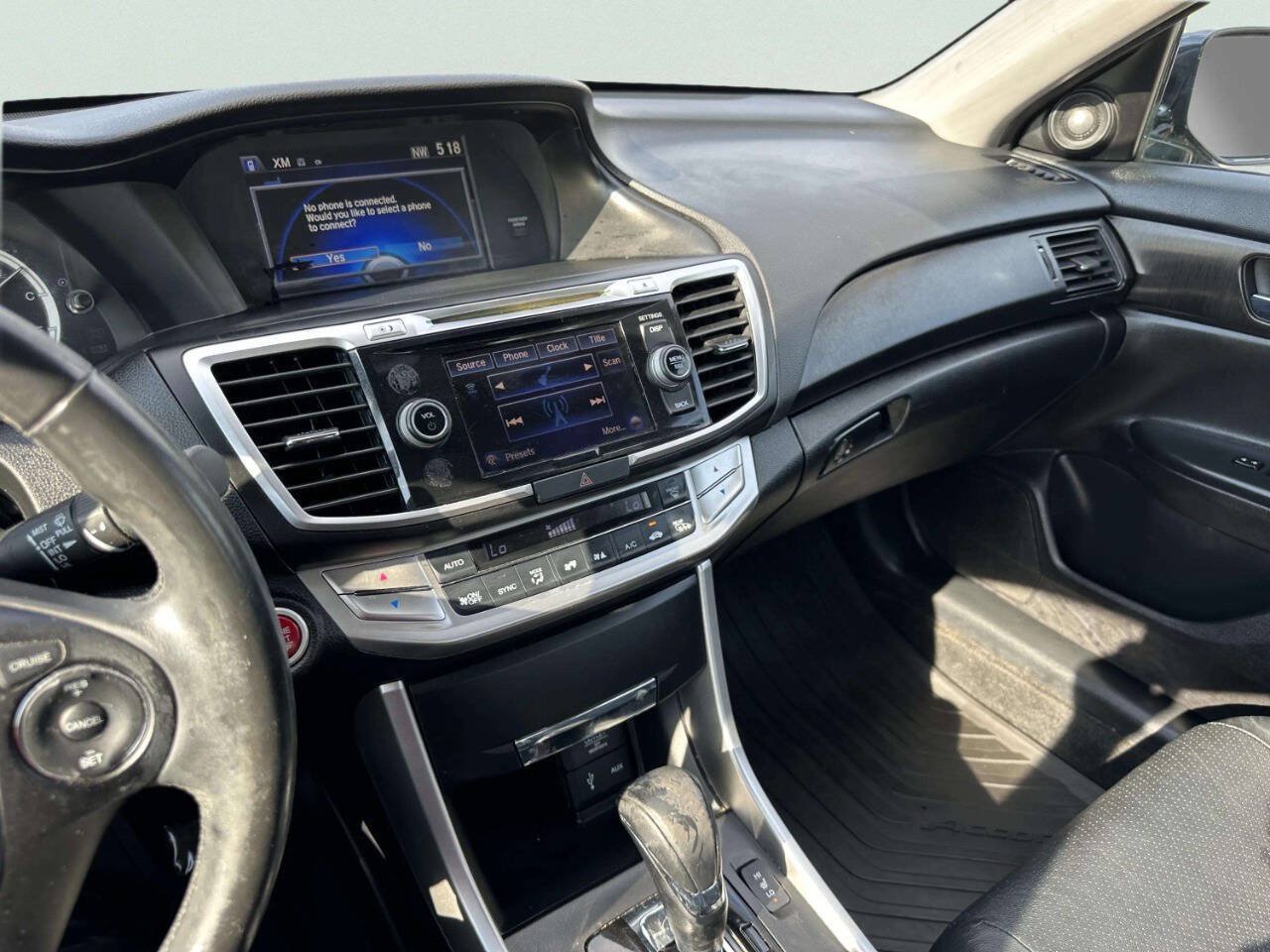 Used 2015 Honda Accord EX-L image 29
