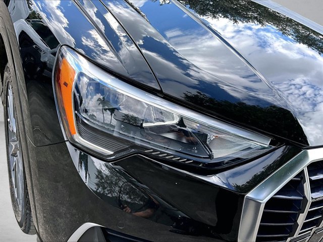 Used 2022 Audi Q3 2.0T Premium w/ Convenience Package AWD/4WD image 30