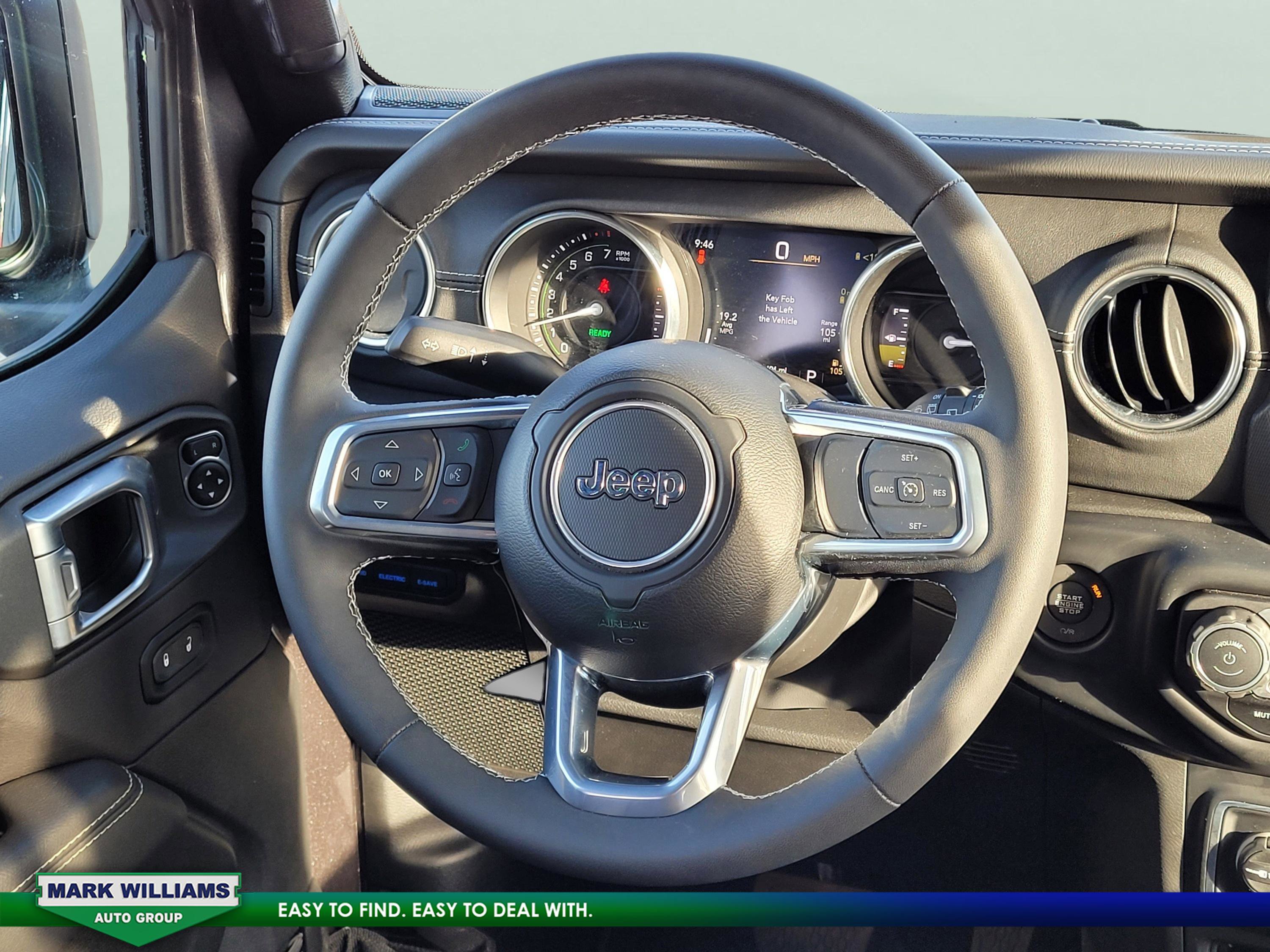 Used 2023 Jeep Wrangler Unlimited Sahara w/ Cold Weather Group image 17