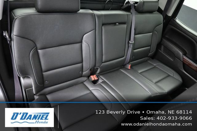 Used 2017 GMC Sierra 1500 SLT w/ SLT Preferred Package AWD/4WD image 38
