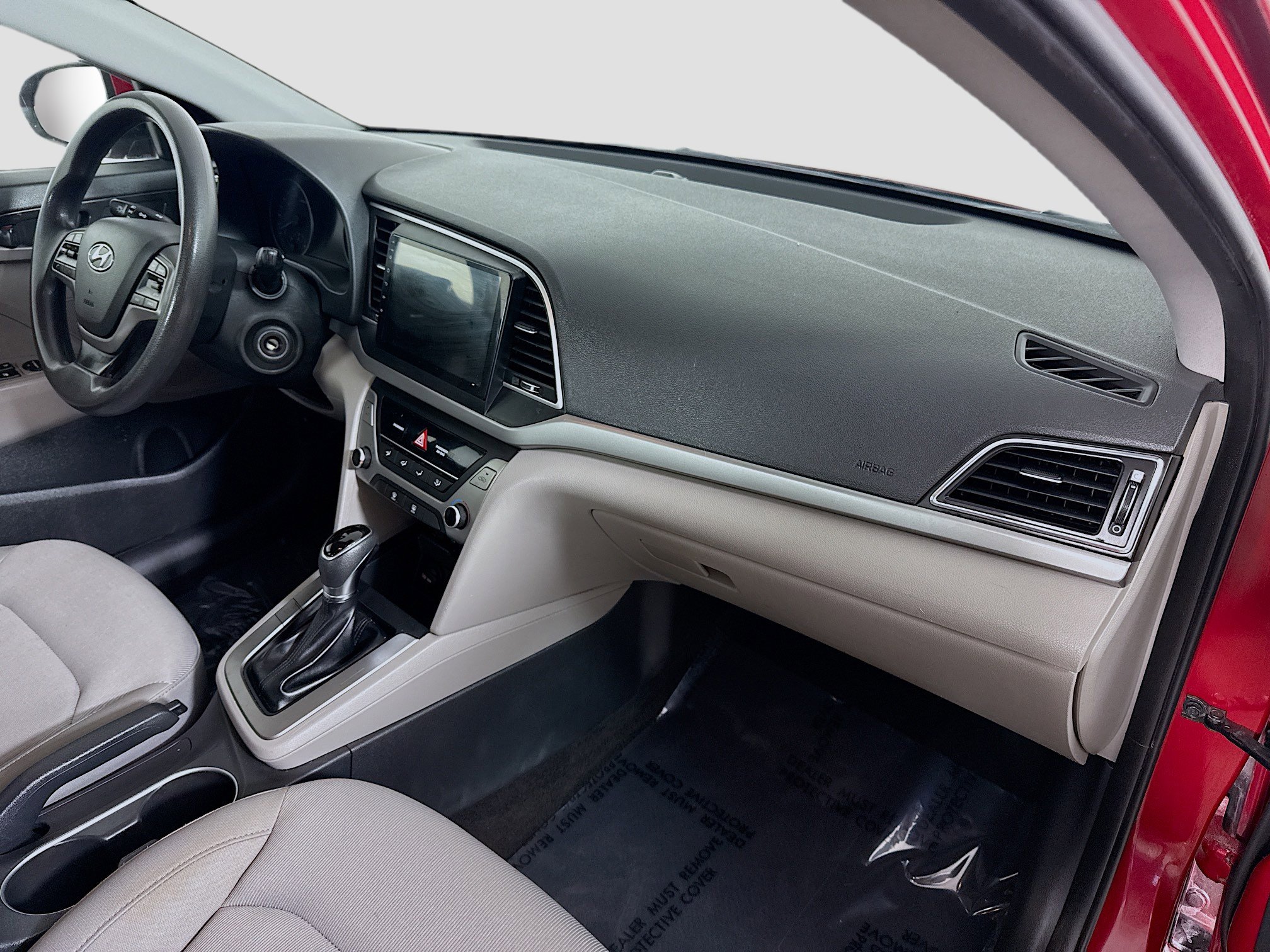 Used 2017 Hyundai Elantra SE image 29