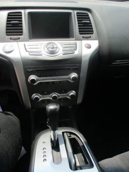 Used 2012 Nissan Murano SV AWD/4WD image 13