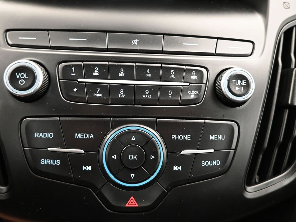 Used 2018 Ford Focus SE image 14