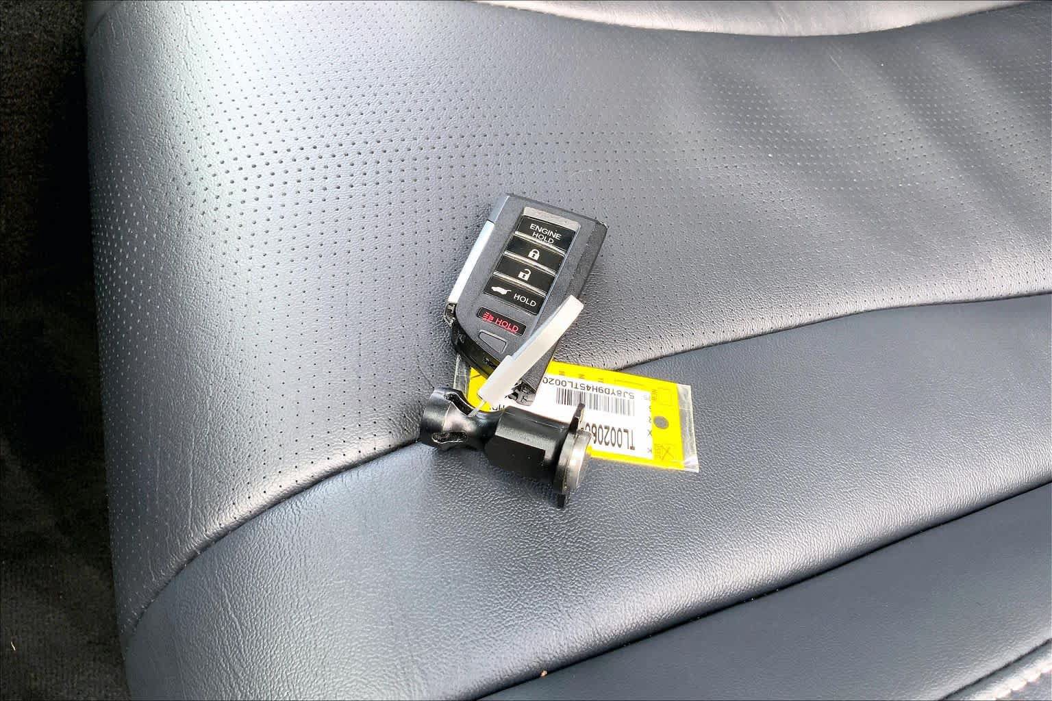 Used 2026 Acura MDX w/ Technology Package FWD image 13