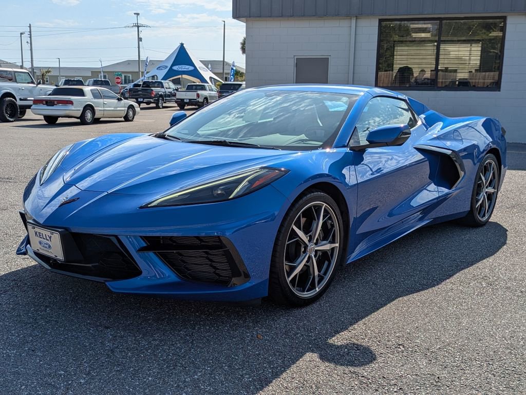 Used 2023 Chevrolet Corvette Stingray Convertible w/ 1LT RWD image 2