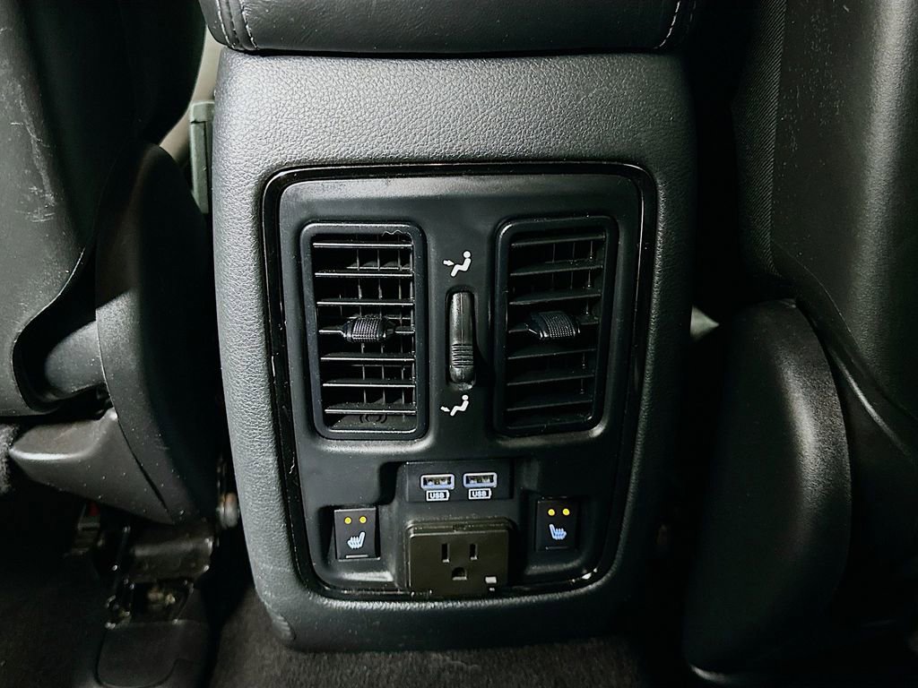 Used 2019 Dodge Durango R/T w/ Blacktop Package image 25