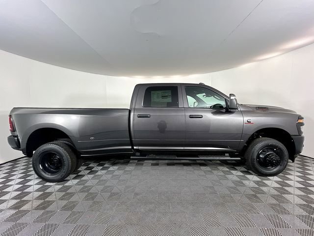New 2026 RAM 3500 Tradesman image 10