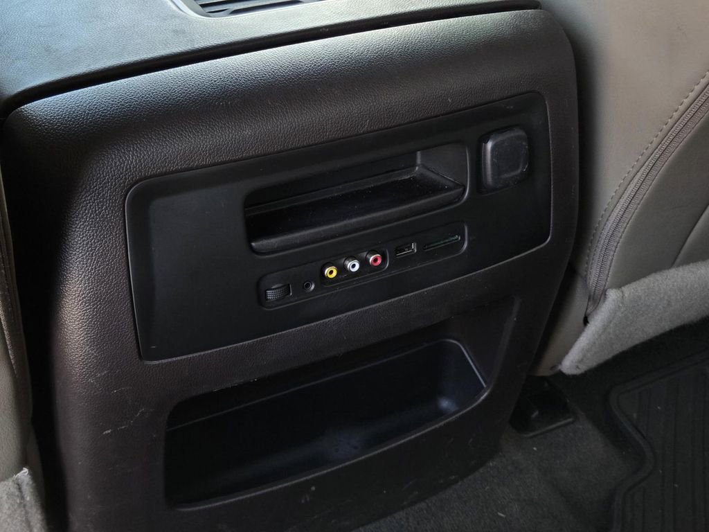 Used 2016 GMC Sierra 2500 Denali w/ Duramax Plus Package image 14