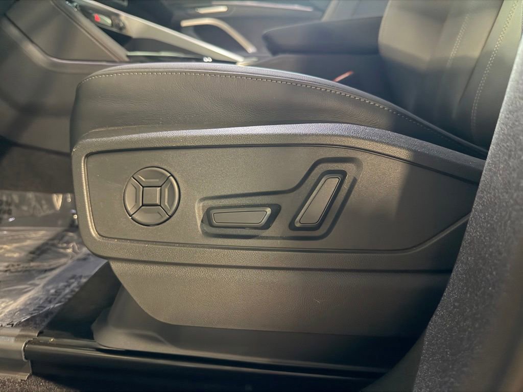 New 2026 Audi Q5 Premium AWD/4WD image 15