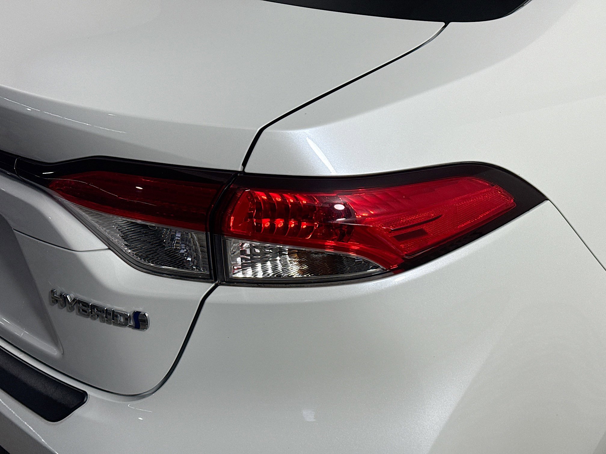 Used 2020 Toyota Corolla LE image 34