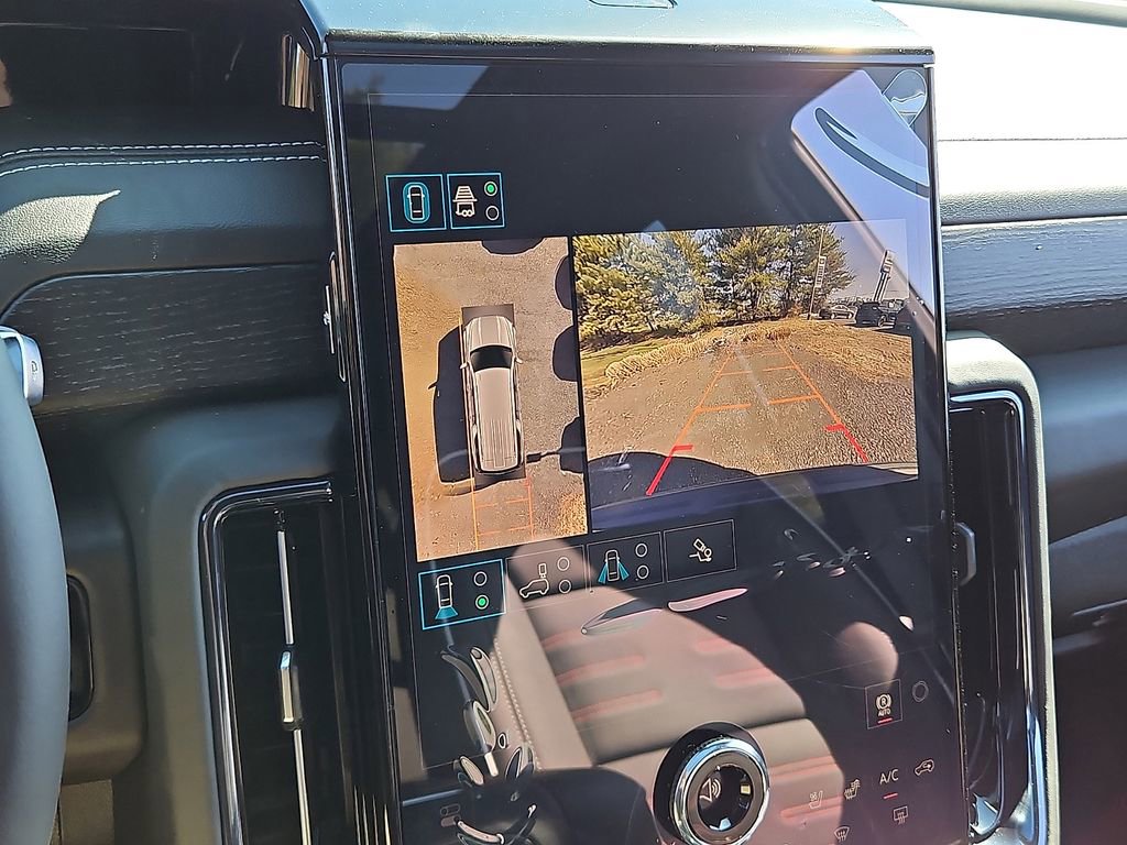 New 2026 GMC Yukon XL AT4 Ultimate AWD/4WD image 15