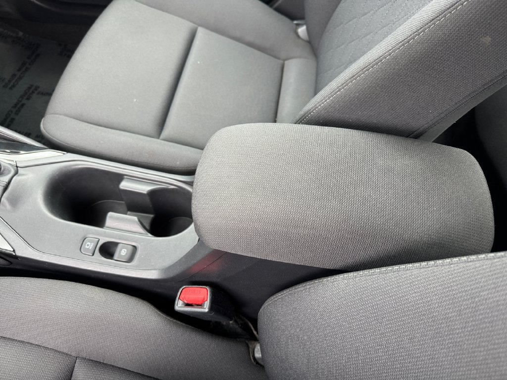 Certified 2025 Toyota Corolla LE FWD image 27