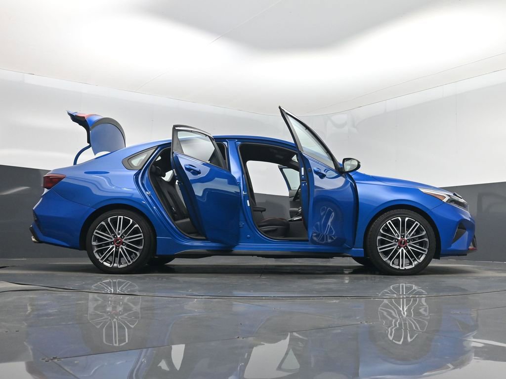 Used 2023 Kia Forte GT image 7