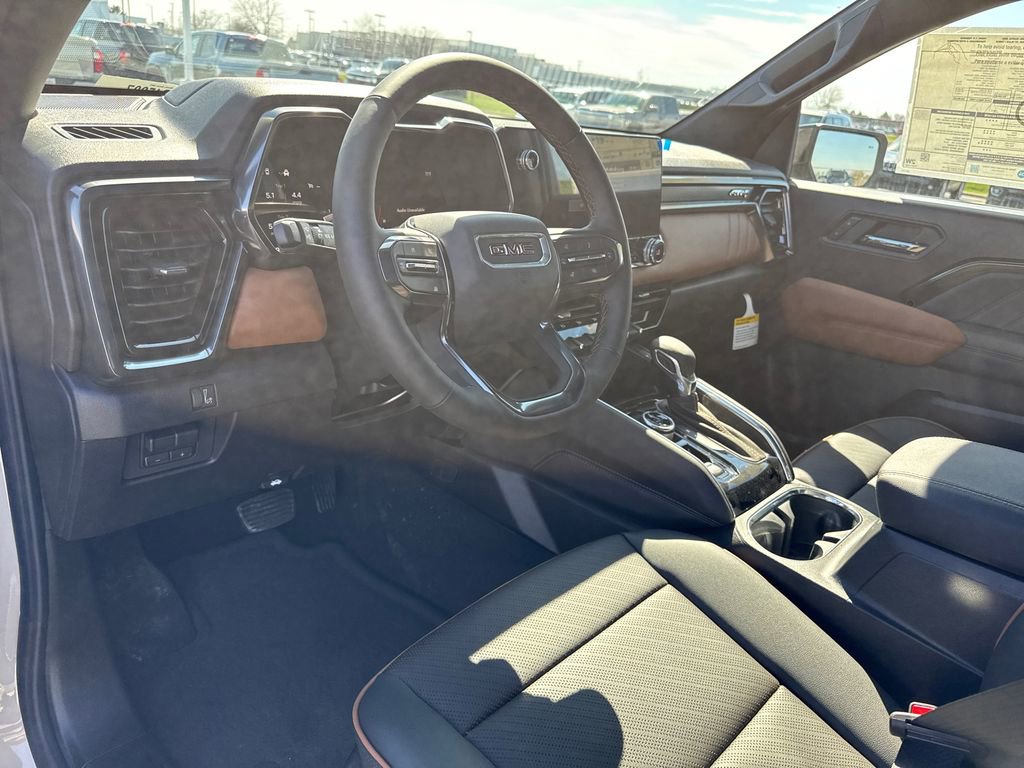 New 2026 GMC Canyon AT4 w/ AT4 Premium Package image 19