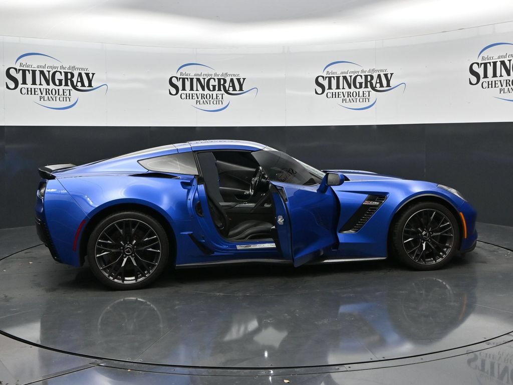 Used 2019 Chevrolet Corvette Z06 RWD image 36