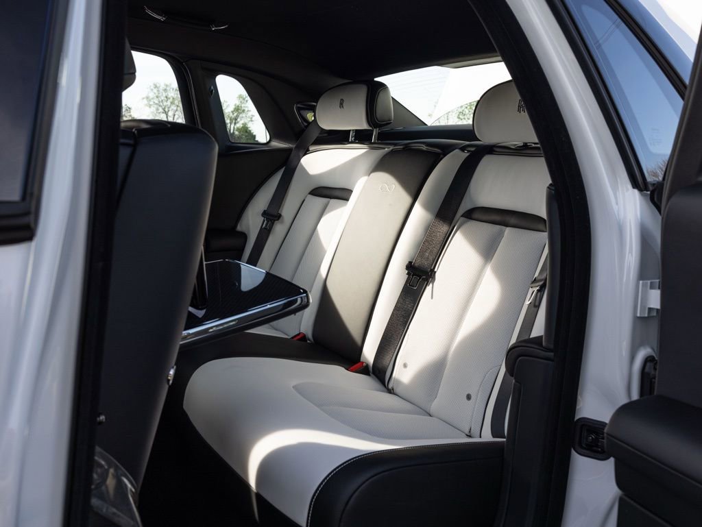 New 2026 Rolls-Royce Ghost Black Badge image 55