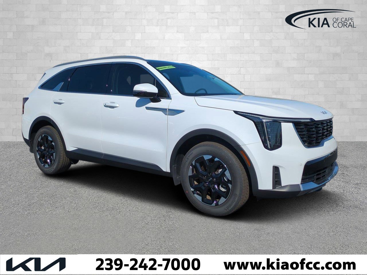 Used 2025 Kia Sorento S w/ Panoramic Sunroof Package image 1