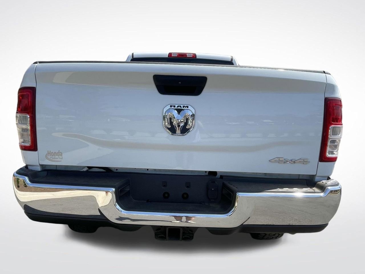 Used 2020 RAM 3500 Tradesman w/ Chrome Appearance Group image 8