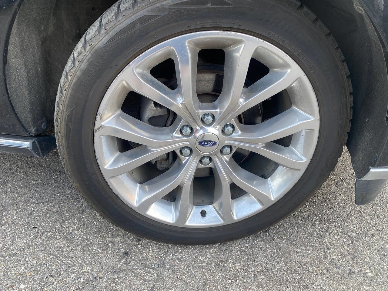 Used 2018 Ford Expedition Limited w/ Equipment Group 302A image 7